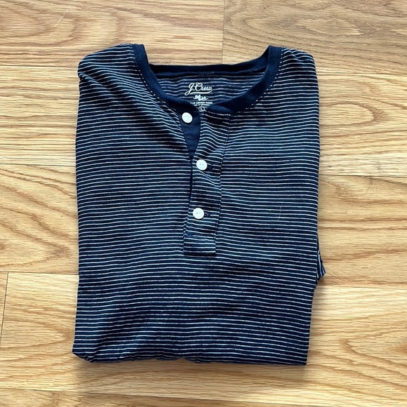 J Crew  Henley - Picture 1 of 3